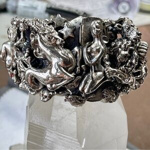 Vintage Large Tortolani Age of Aquarius Astrology Horoscope Bracelet 1960’s